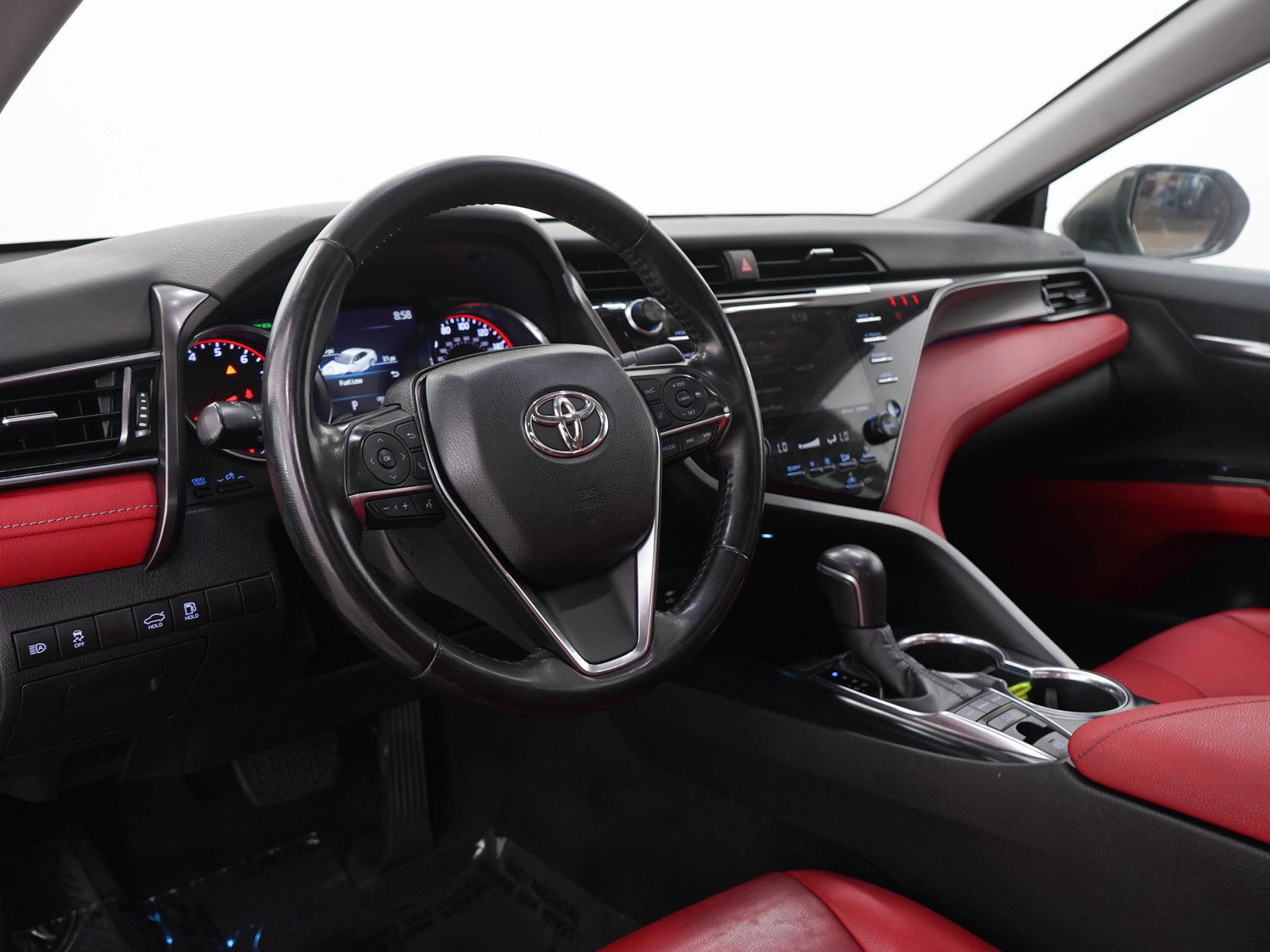 Used 2019 Midnight Black Metallic Toyota Xse image 22