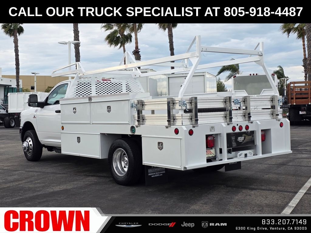 2025 RAM 3500 Chassis Tradesman - Photo 12