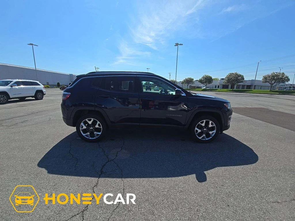 2018 Jeep Compass Limited 4X4's photo