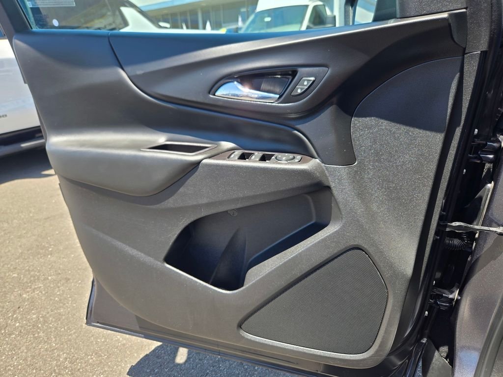 Used 2022 Gray Chevrolet LT image 13