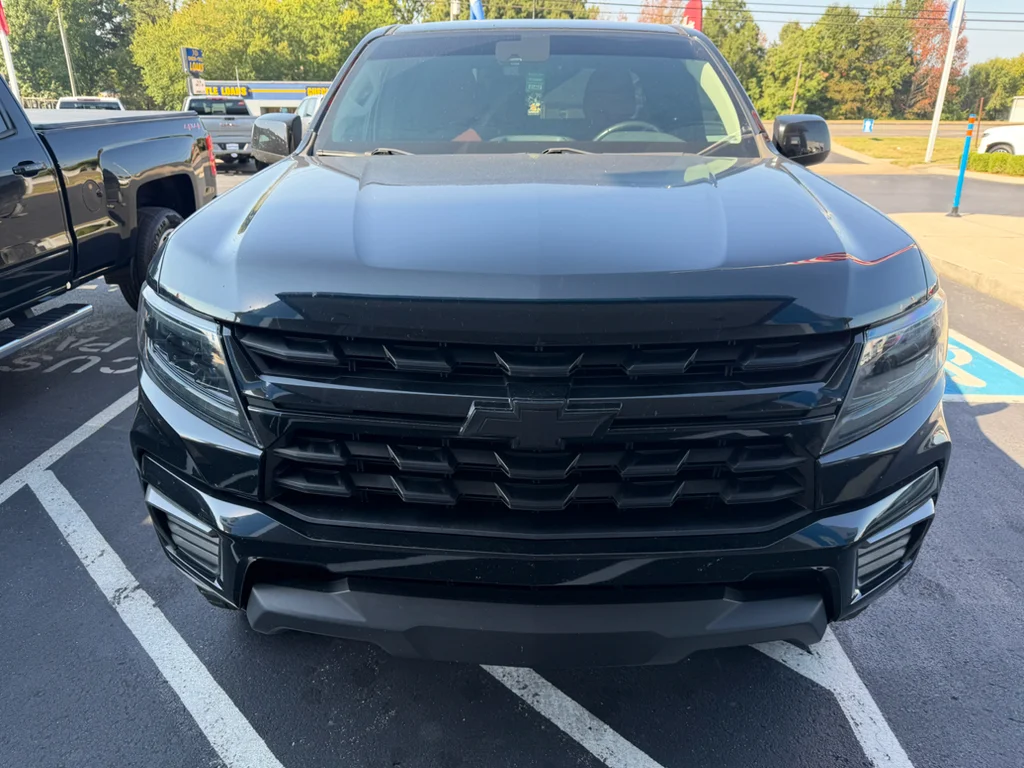Used 2021 BLACK Chevrolet 2WD LT image 6