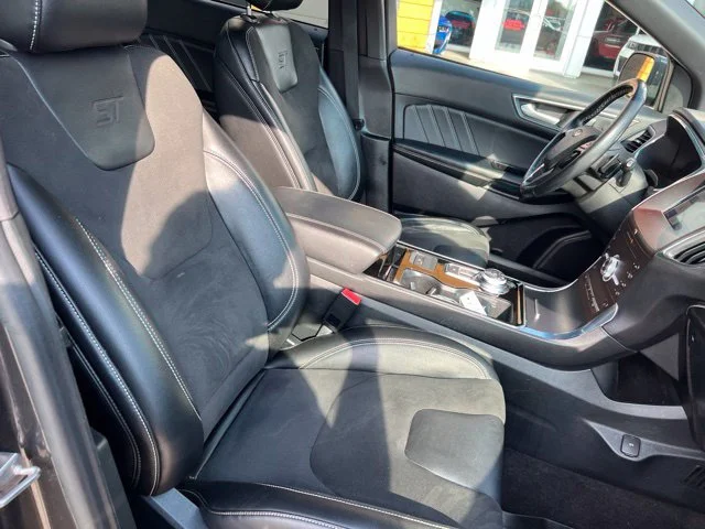 Used 2020 Gray Ford ST image 27