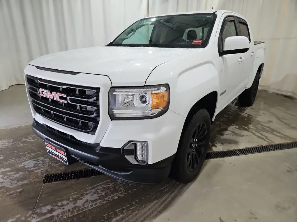 2022 GMC Canyon 4WD Elevation Crew Cab Short Box's photo