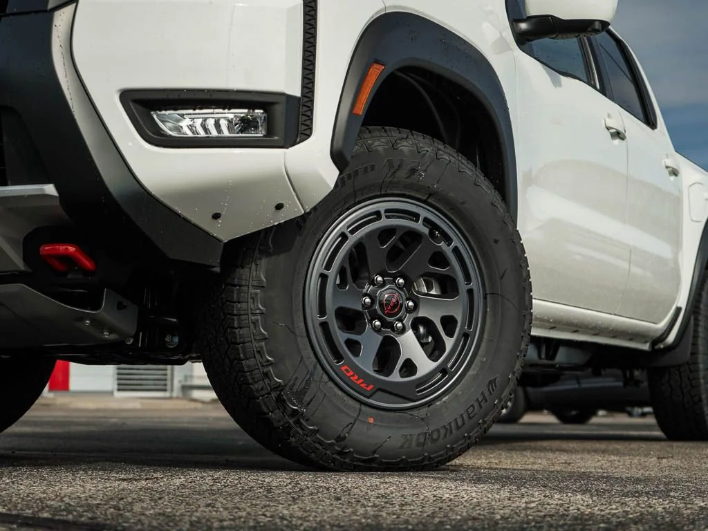 New 2026 Glacier White Nissan PRO-4X image 6