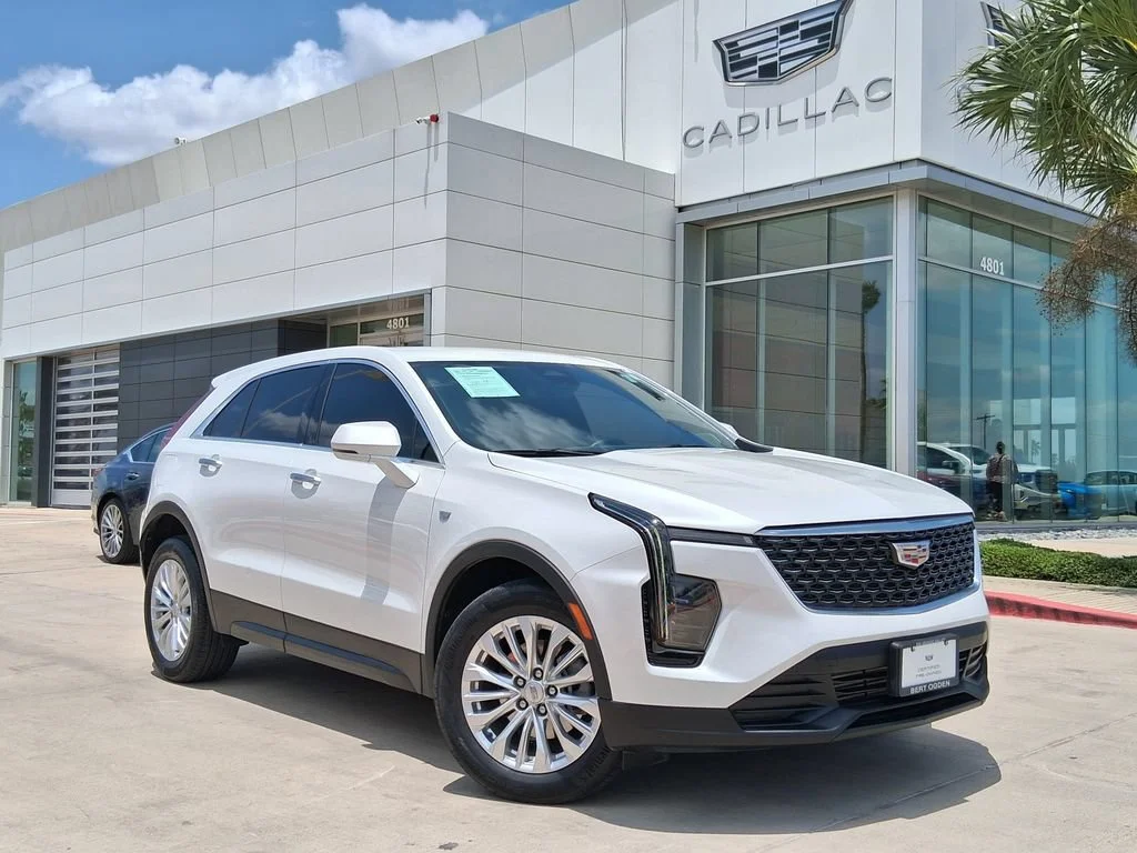 Used 2024 Crystal White Tricoat Cadillac Luxury image 1