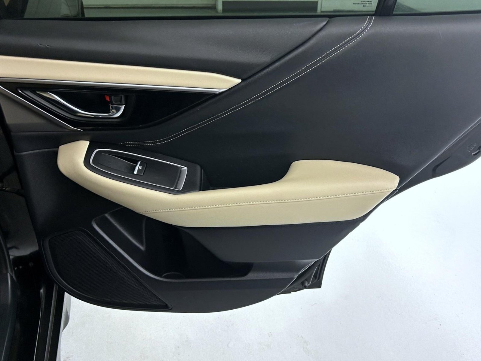 Used 2020 Black Subaru Limited image 17