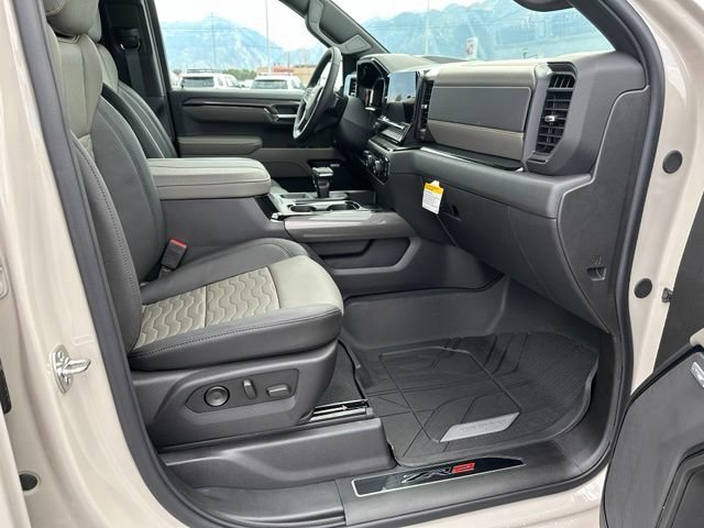 2026 Chevrolet Silverado 1500 ZR2 - Photo 14