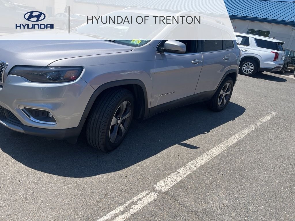 2019 Jeep Cherokee Limited 4X4's photo