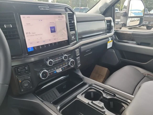 New 2026 Oxford White Ford Lariat image 22