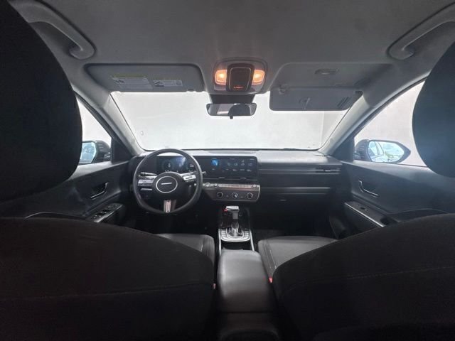 Used 2025 Gray Hyundai SE image 18