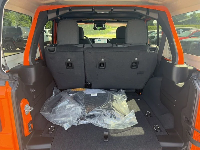 New 2026 Joose Exterior Paint Jeep Sport S image 6