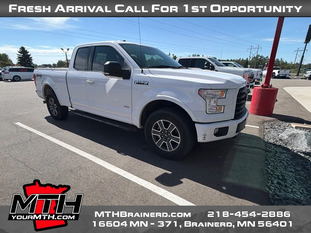Used 2016 White Ford XLT image 2