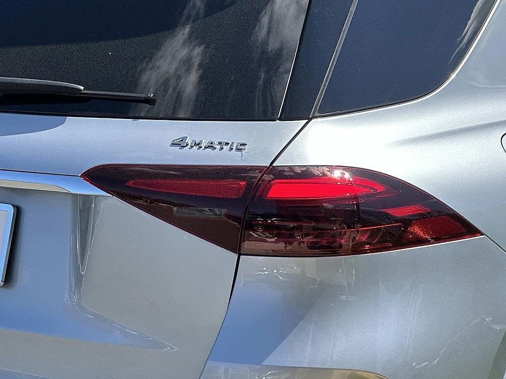 Certified Used 2024 Cirrus Silver Metallic Mercedes-Benz GLE 450 image 10