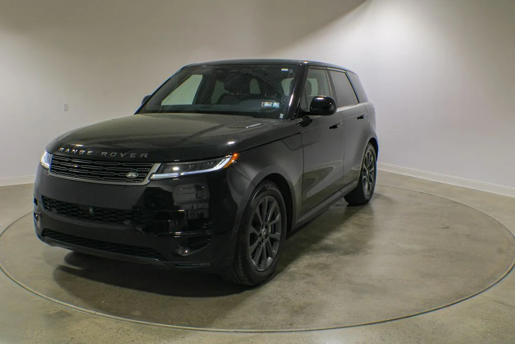 2025 Land Rover Range Rover Sport P360 S MHEV's photo