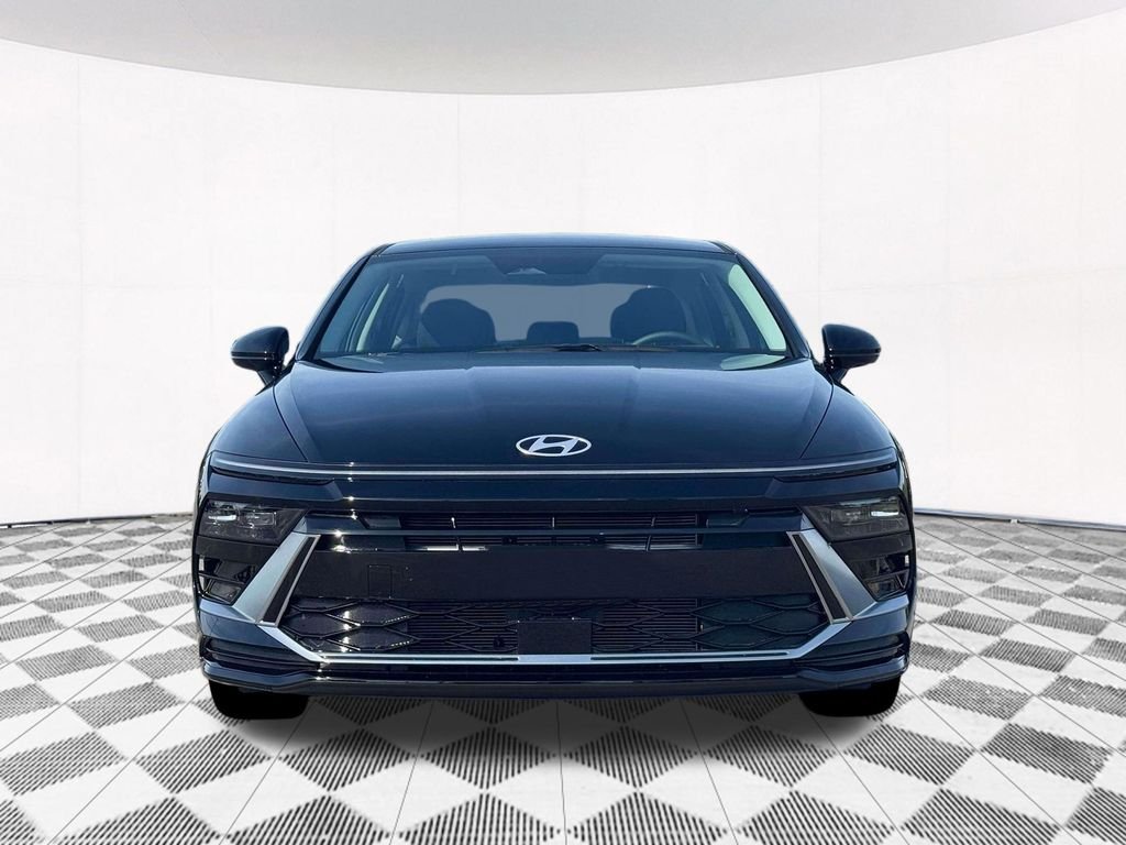 New 2026 Black Hyundai SEL Sport image 18