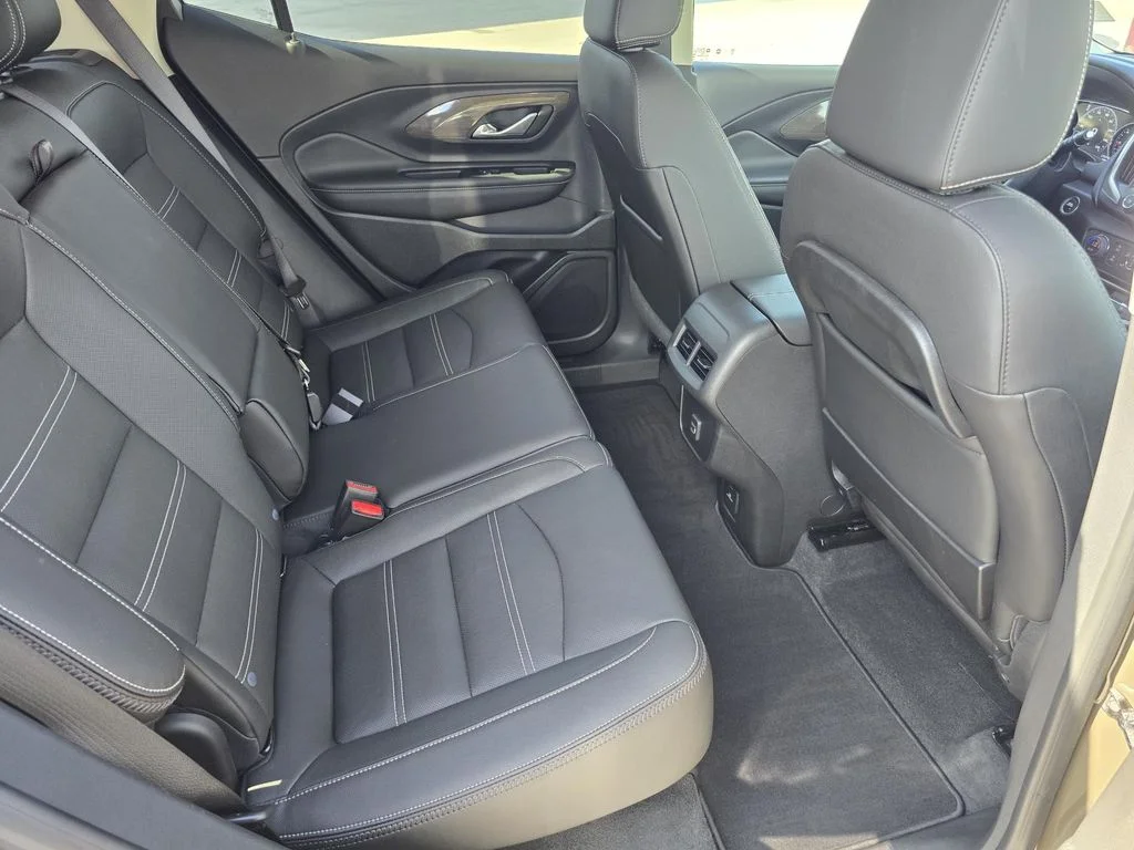 Used 2023 Deep Bronze Metallic GMC Denali image 23