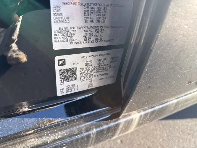 New 2026 Onyx Black GMC AT4 image 33
