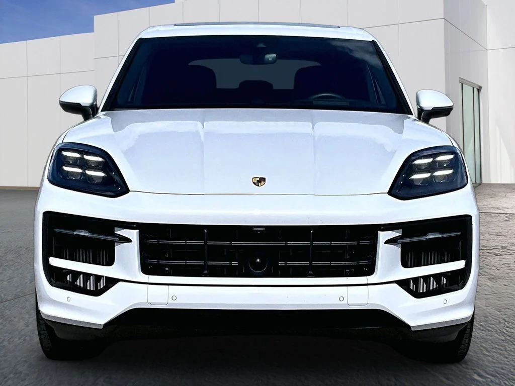 Used 2025 White Porsche S image 10