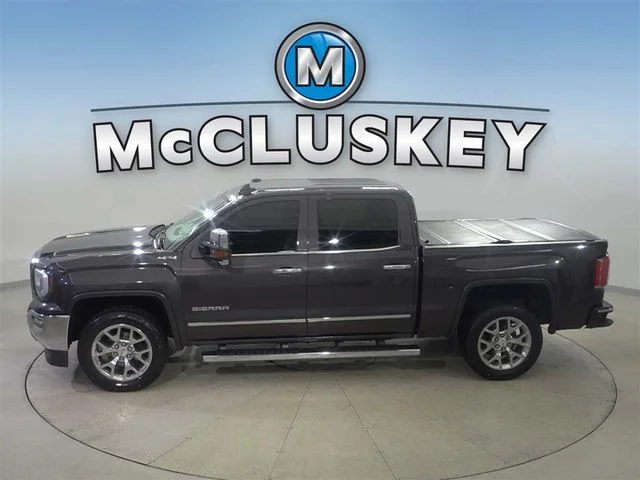 Used 2016 Silver GMC SLT image 30