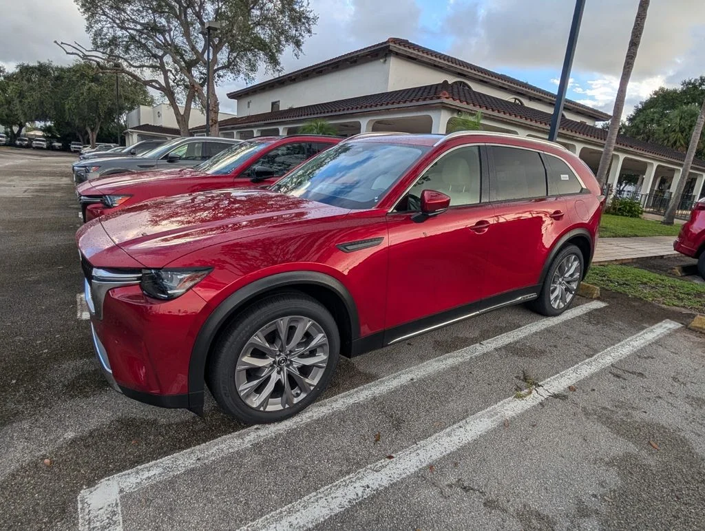 New 2024 Red Mazda 3.3 Turbo Premium Plus image 2