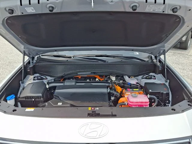 New 2026 Silver Hyundai SEL Premium image 19