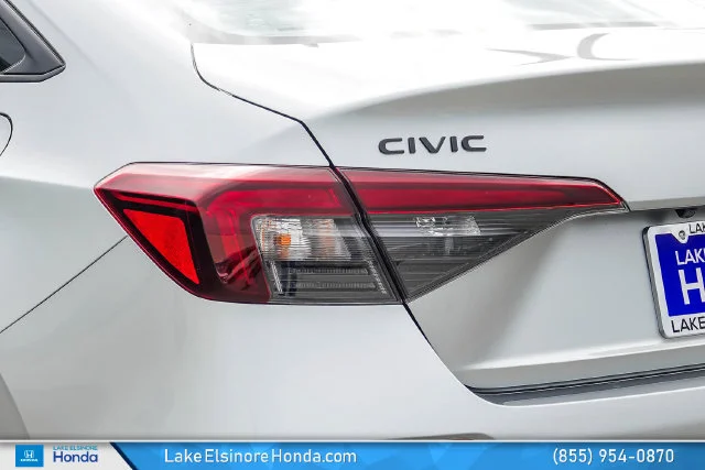 New 2026 Solar Silver Metallic Honda 2WD Sport Touring Hybrid image 11