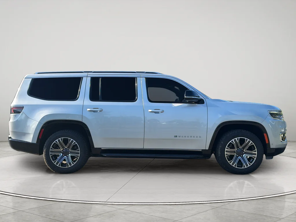 Used 2024 Silver Jeep Series II image 6