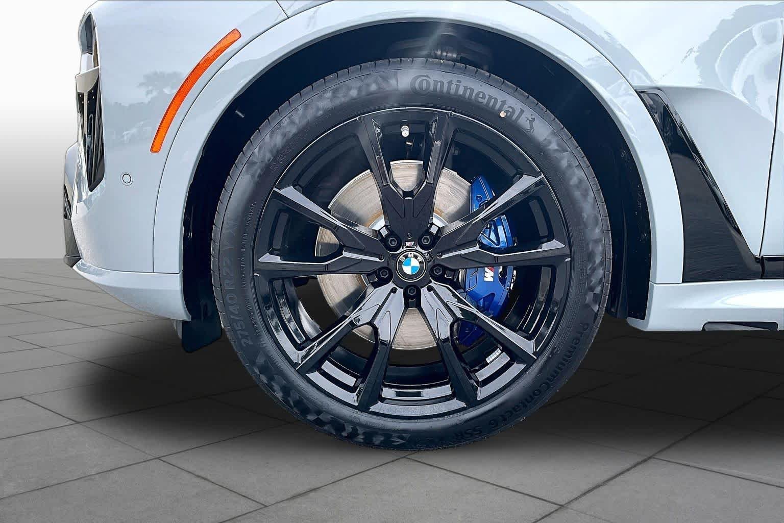 New 2027 Brooklyn Grey Metallic BMW xDrive40i image 11