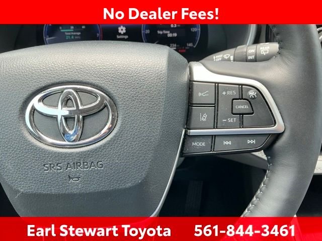 Used 2024  Toyota Limited image 45