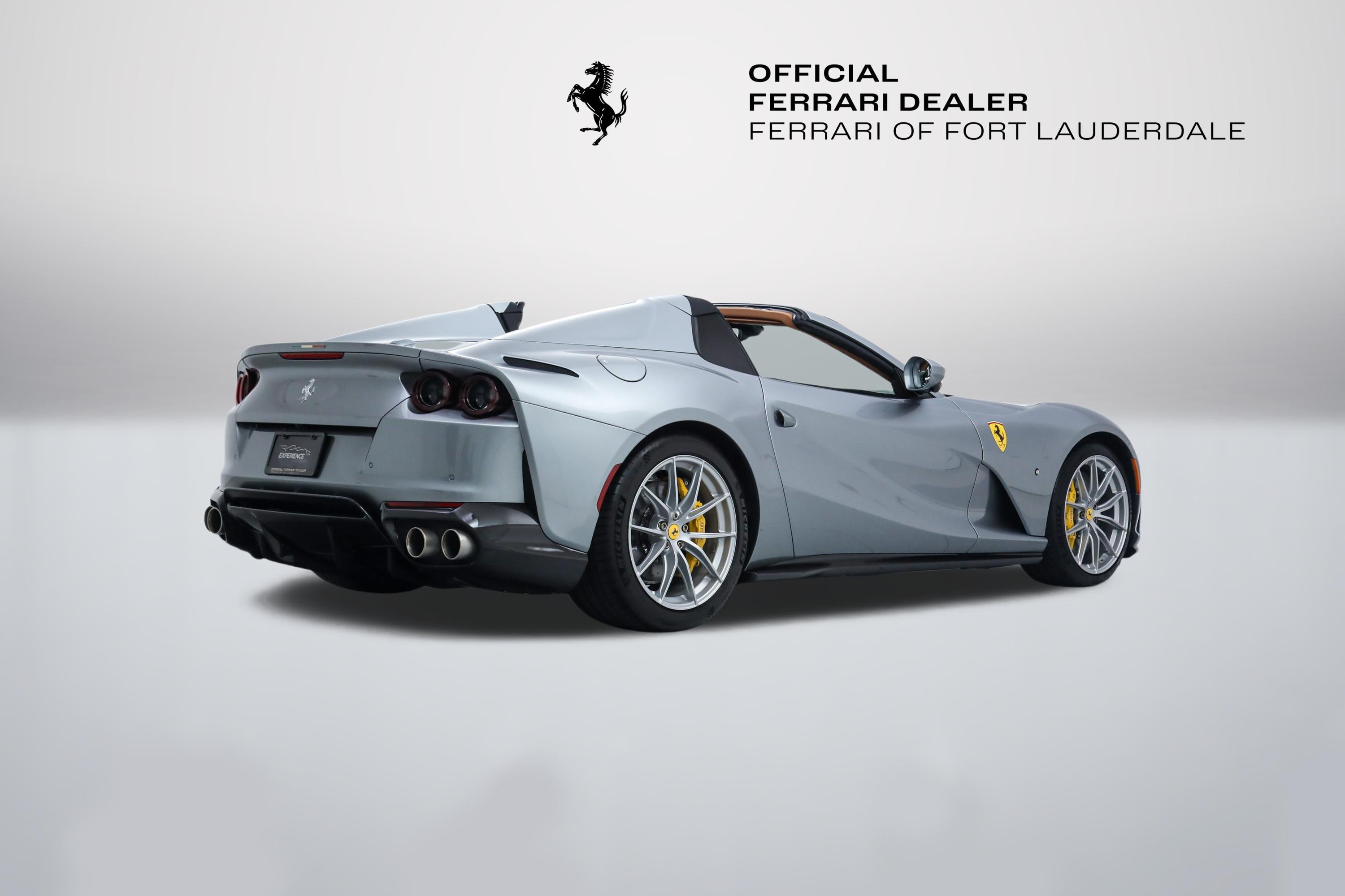 Certified Used 2023 Grigio Titanio Metall Ferrari  image 3