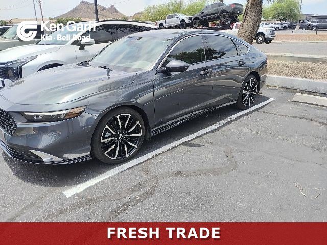 2025 Honda Accord Hybrid Touring's photo
