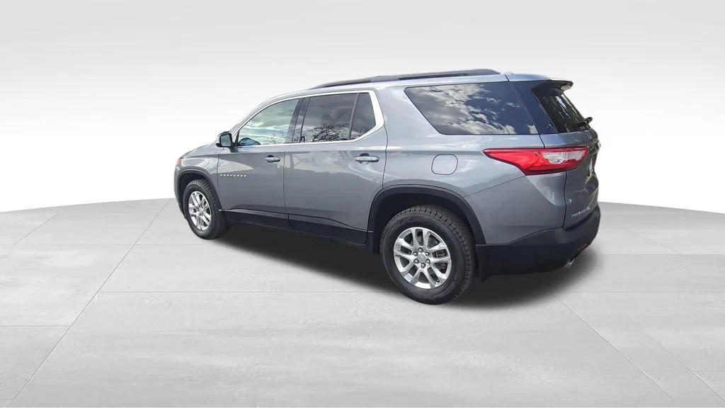 Used 2019 Satin Steel Metallic Chevrolet LT Cloth image 6