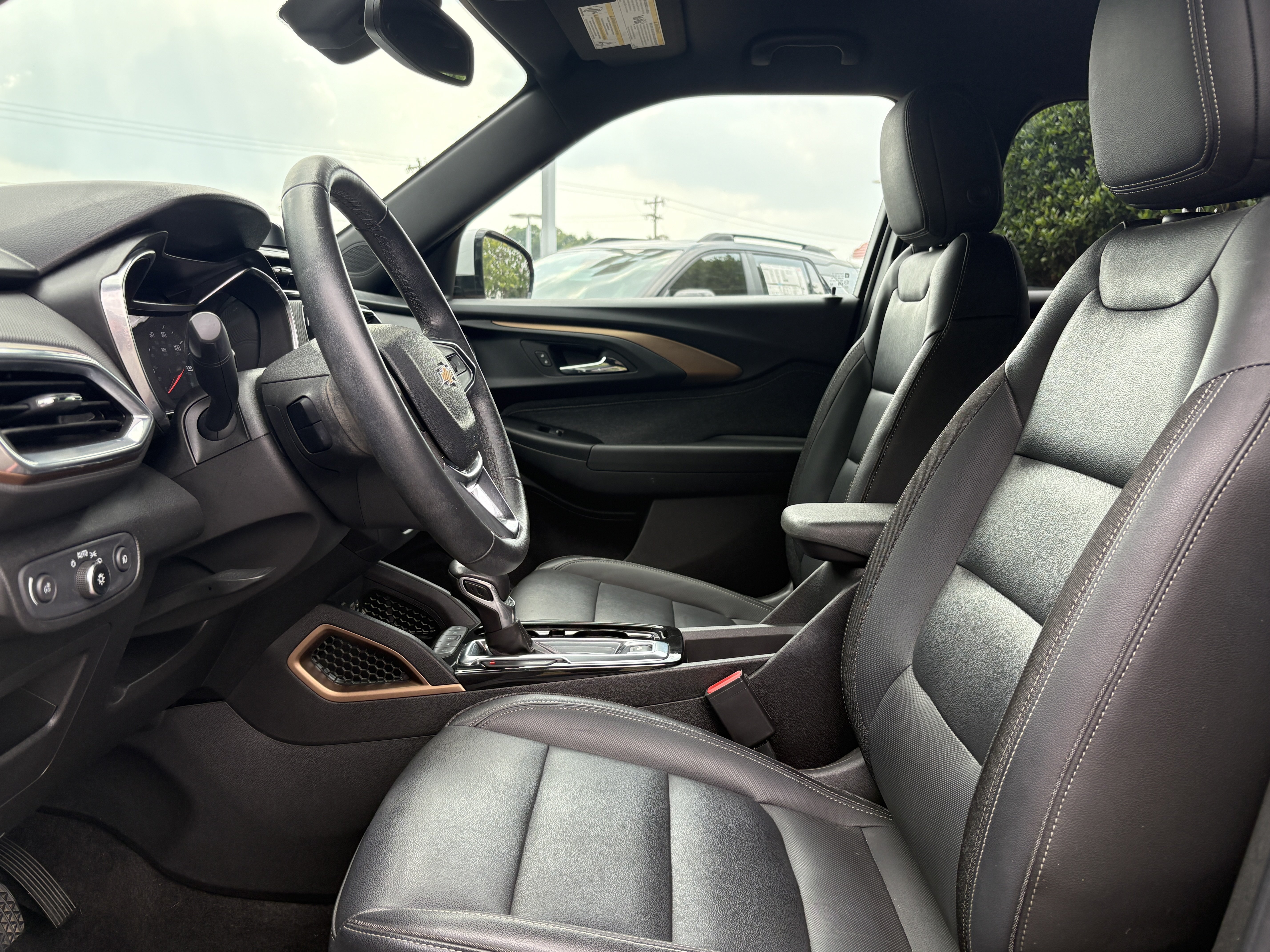 Used 2021 Dark Copper Metallic Chevrolet ACTIV image 7