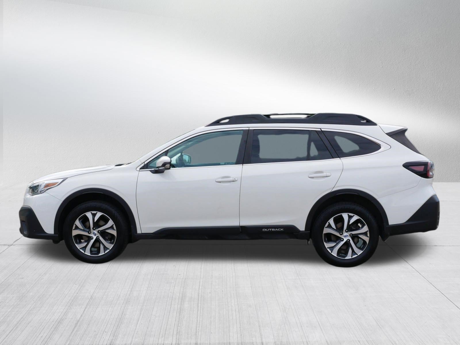 Used 2020 Crystal White Pearl Subaru Limited image 4