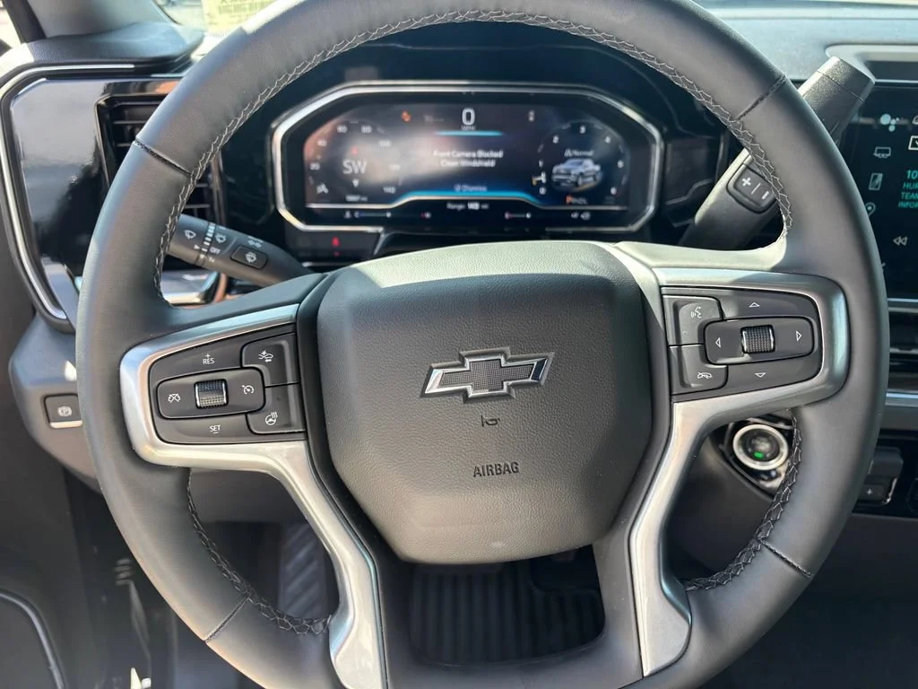 Used 2025 Black Chevrolet RST image 18