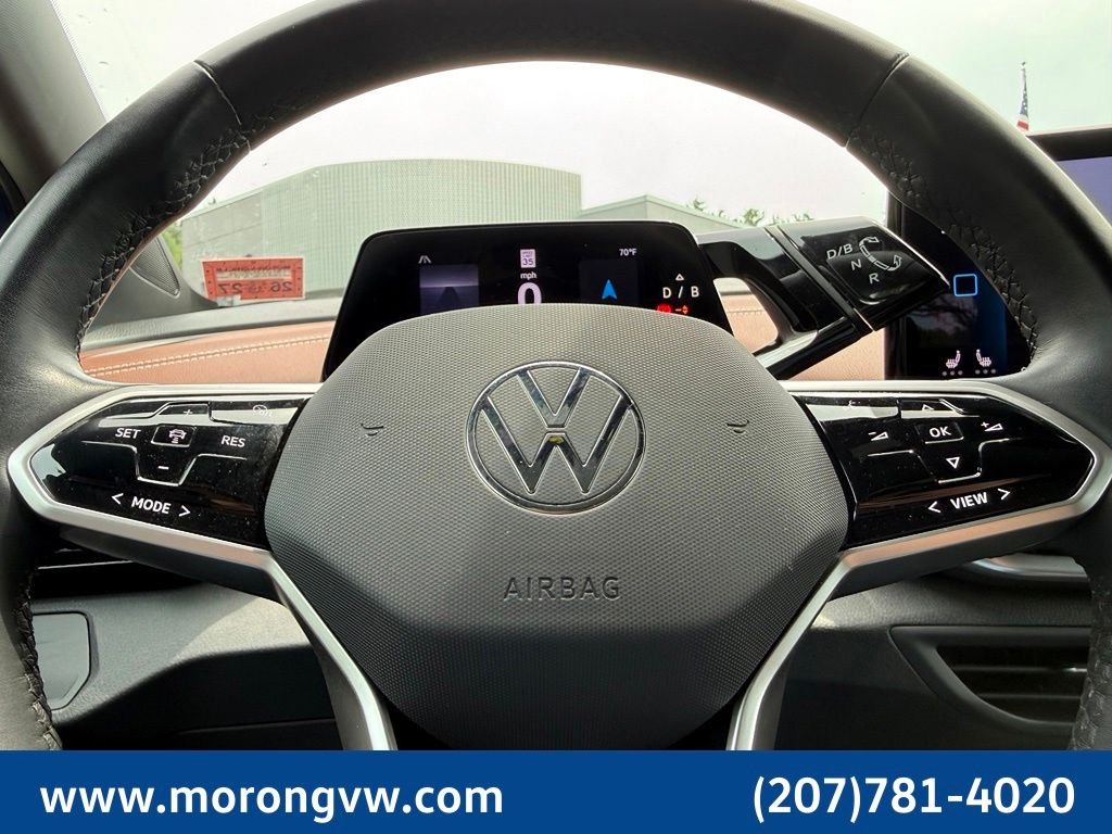 Used 2022 Blue Volkswagen Pro S image 42