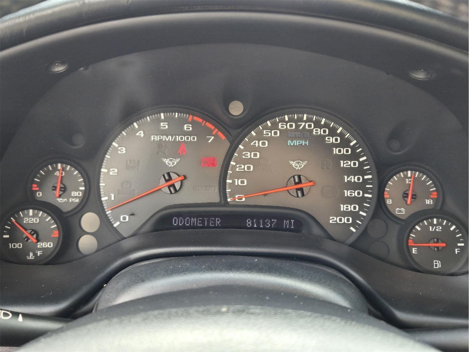 Used 2004 Black Chevrolet  image 15