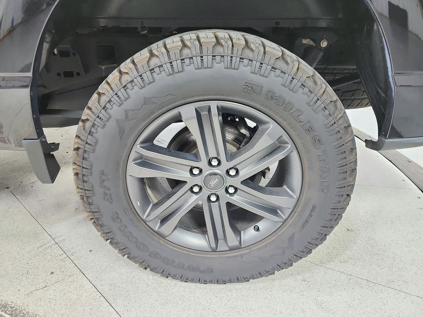 Used 2021 Black Ford XLT image 13