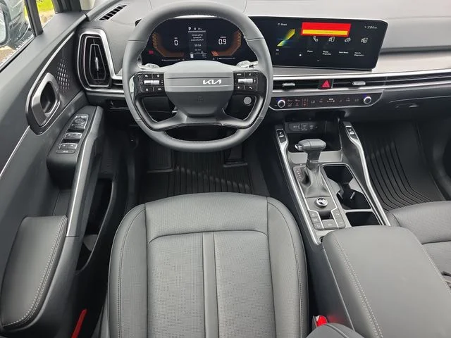 New 2026 Wolf Gray Kia S image 8