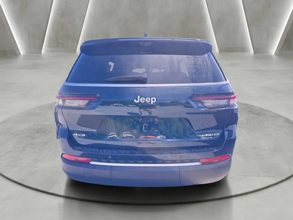 New 2026 Fathom Blue Pearl-Coat Exterior Paint Jeep Limited image 6