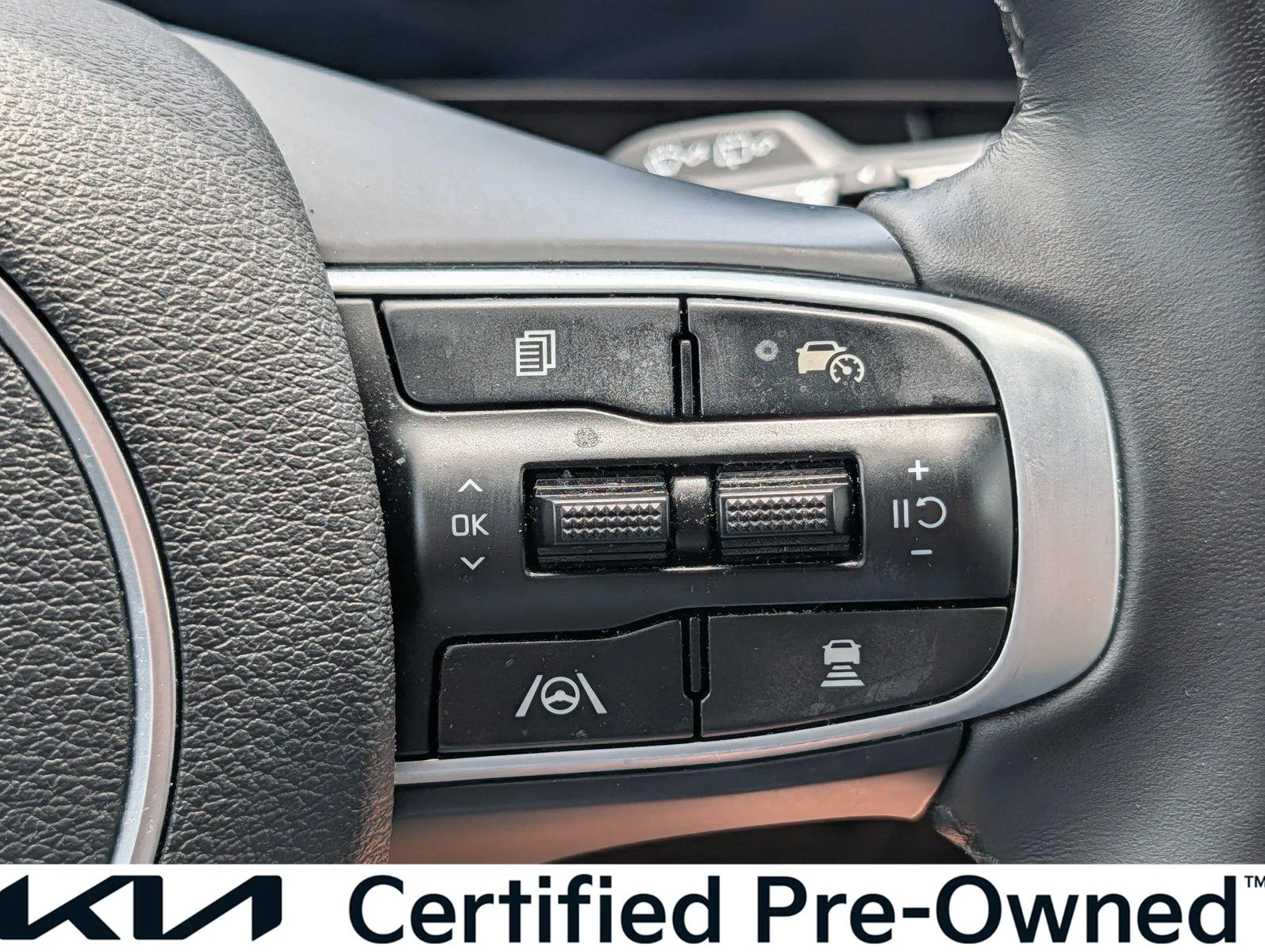Used 2024 Jungle Green/Ebony Black Roof Kia X-Pro Prestige image 26