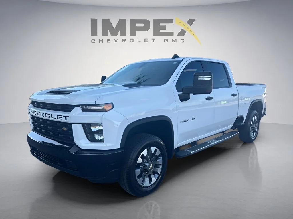 Used 2021 SUMMIT WHITE Chevrolet Custom image 1