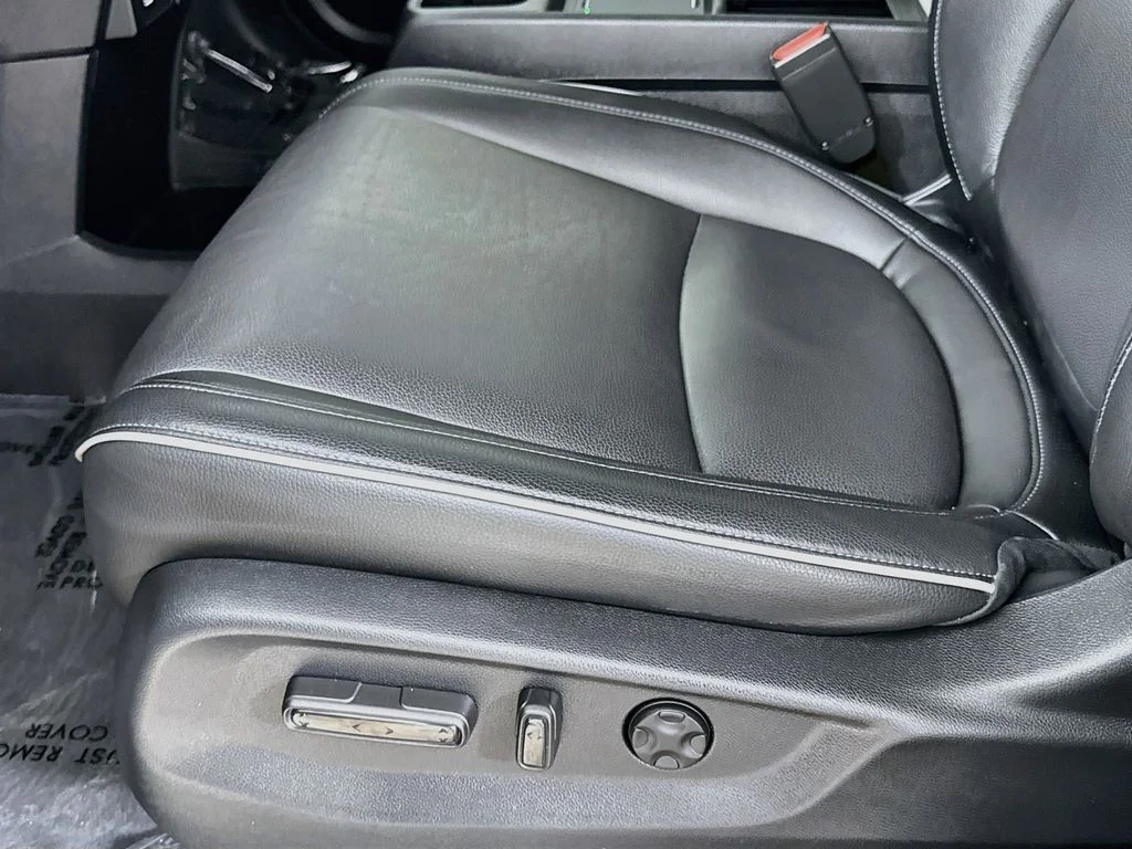 Used 2025 Black Honda Touring image 20