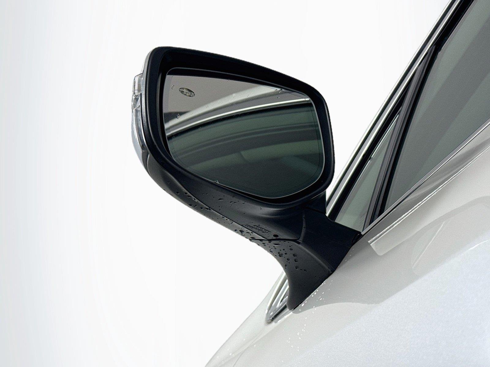 Used 2022 Crystal White Pearl Subaru Premium image 5