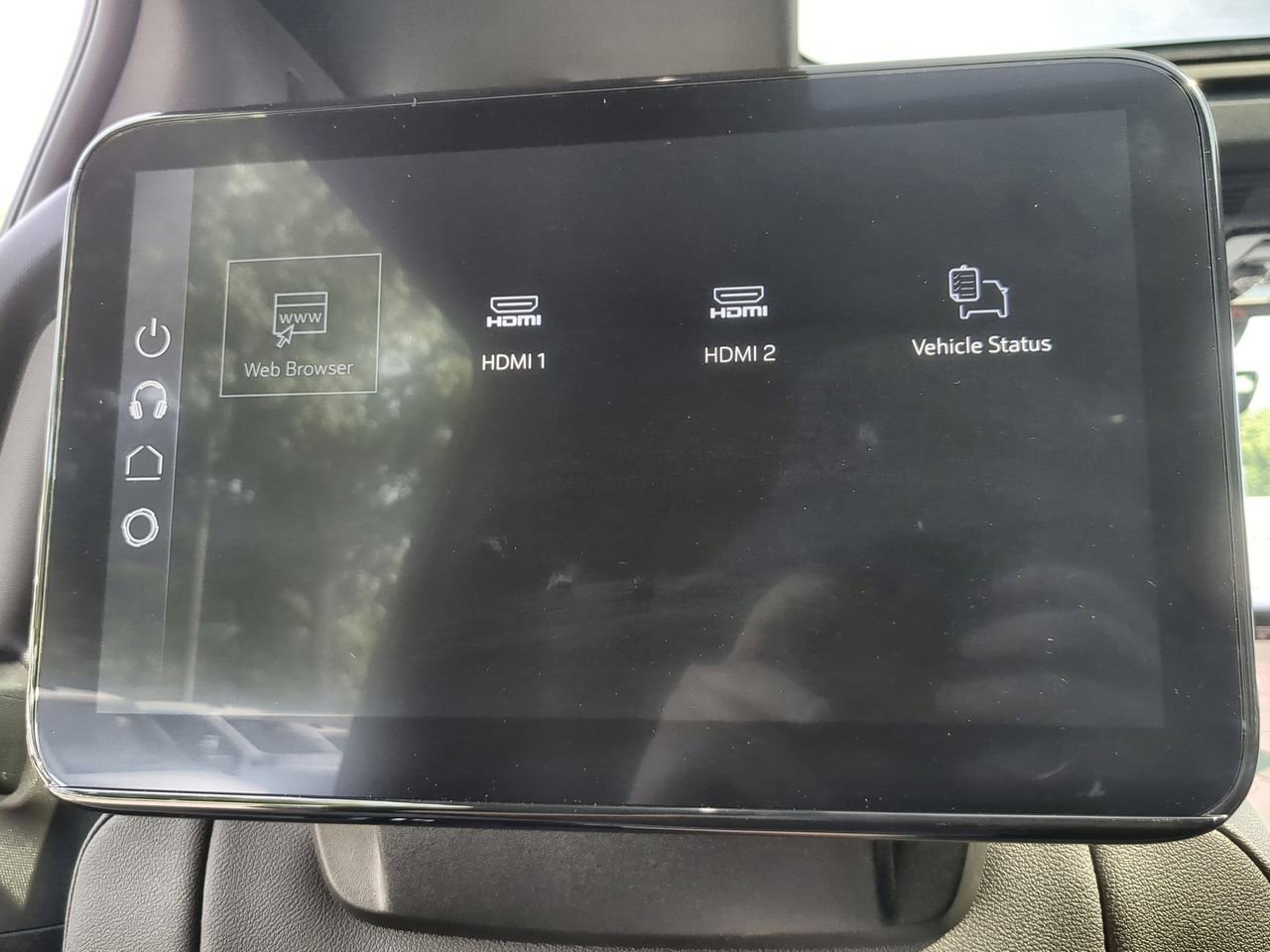 2026 GMC Yukon XL AT4 - Photo 36
