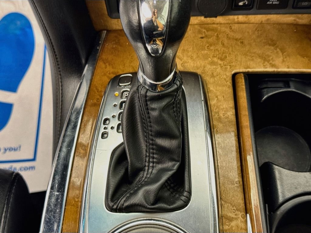 Used 2014 Liquid Platinum INFINITI Base image 20