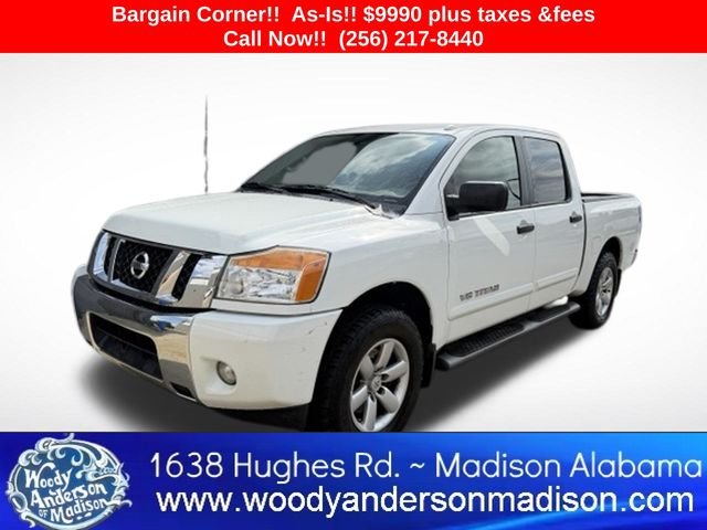 2014 Nissan Titan SV