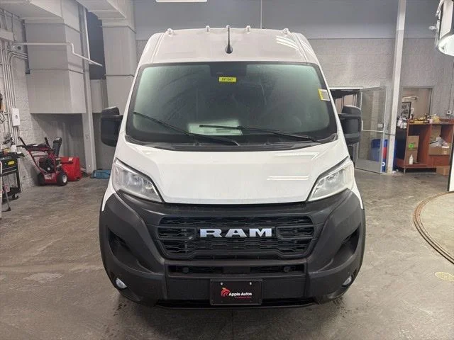New 2026 White Ram Base image 2