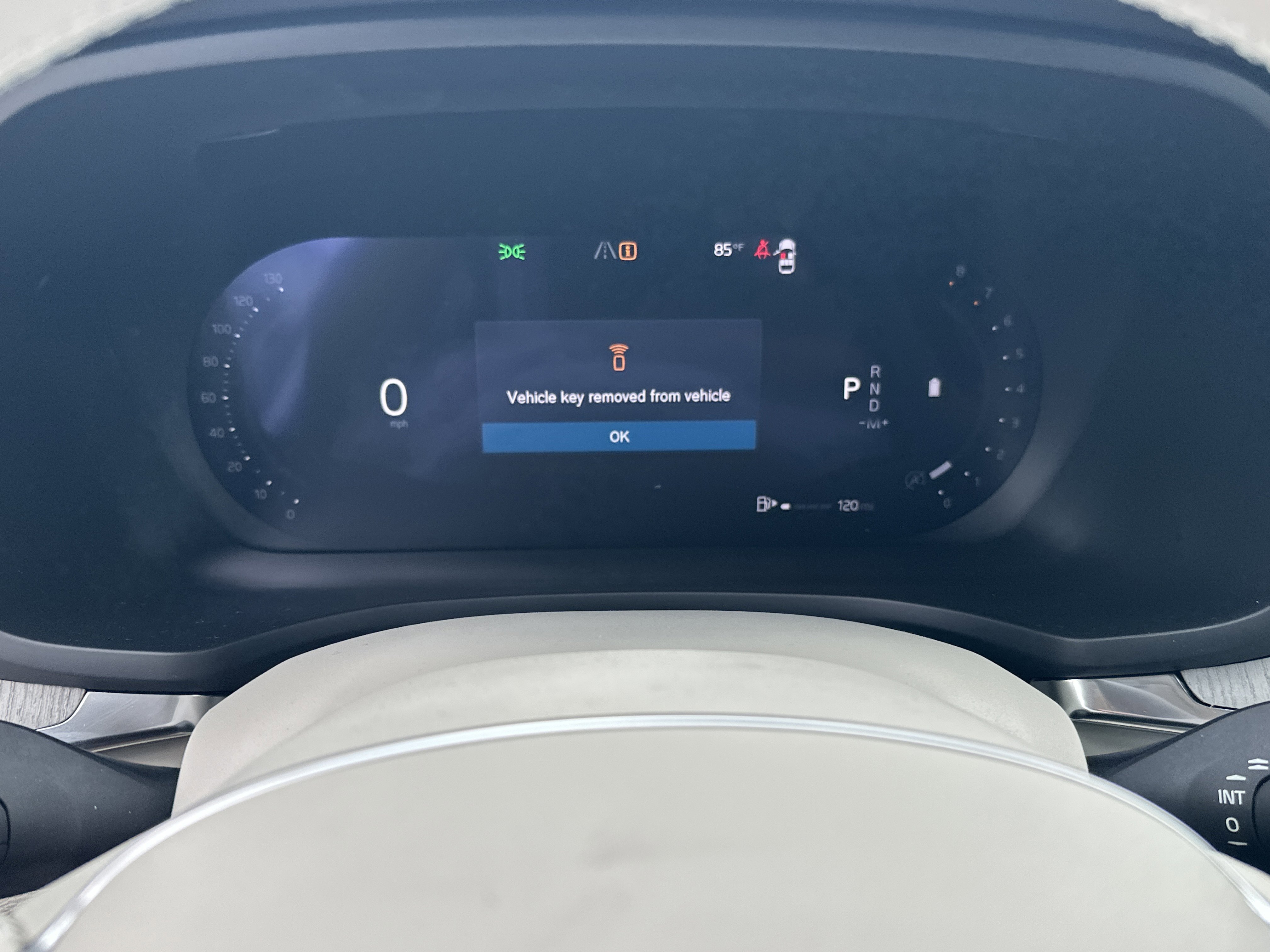 2026 Volvo V60 Cross Country Plus - Photo 15
