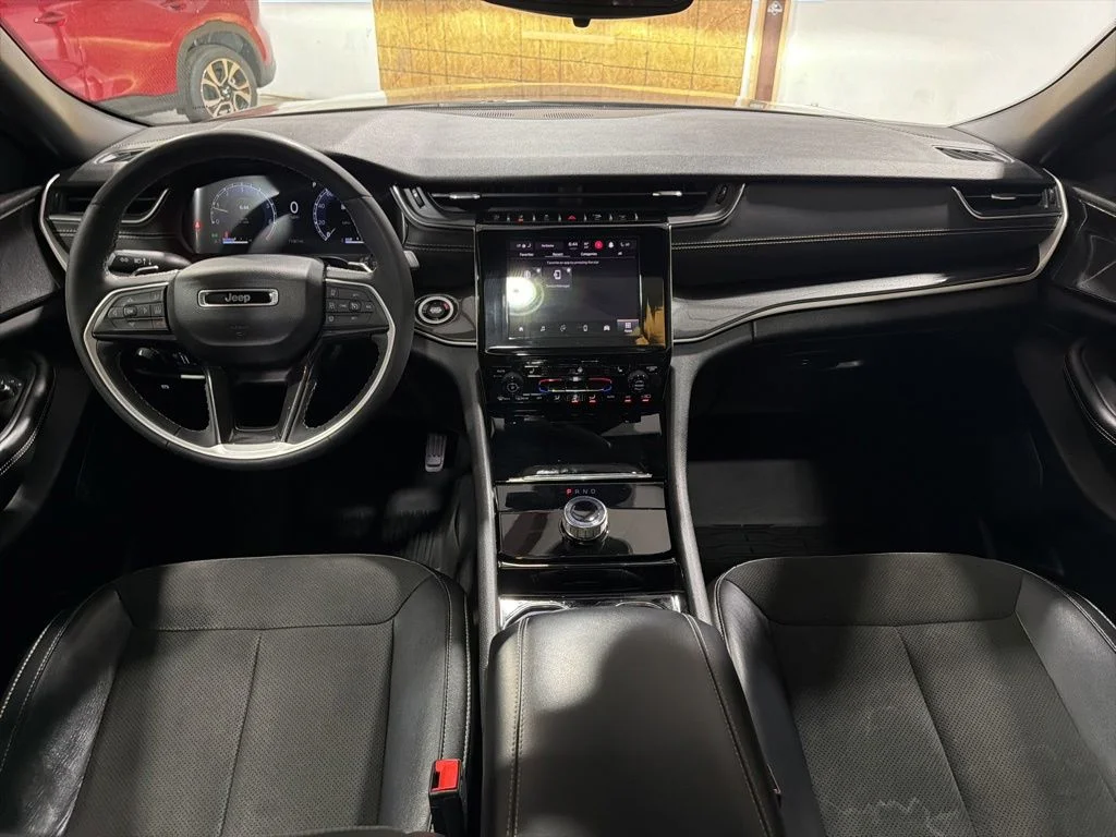Used 2023 Gray Jeep Altitude X image 29